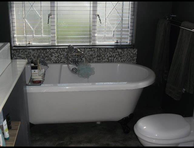 4 BEDROOM HOUSE FOR SALE IN KENSINGTON